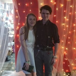 Meet your Posher, Ethan